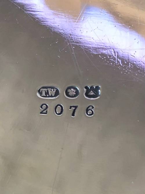 STUNNING THOMAS WOOLLEY VERY DECORATIVE SILVERPLATE HALLMARKED WINE COASTER - CLEARLY MARKED
