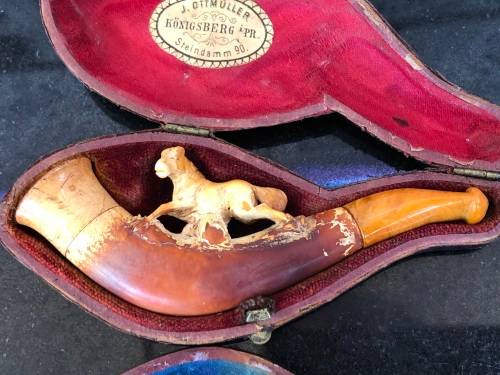 WOW !!! AMAZING LOT OF MEERSCHAUM LADIES PIPES