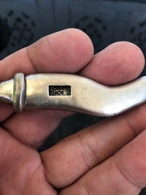 WOW !!! CARROL BOYES FUNCTIONAL ART !!! SPOTTED WAVE SERVING FORK - CLEARLY MARKED