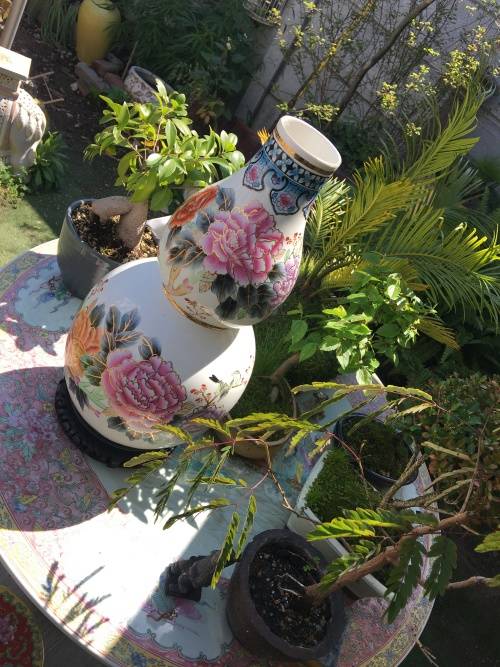 c1970s Chinese Zhongguo Zhi Zao  Double Gourd Vase Hand Floral & Bird Vase & Gold Gilt 45cm High