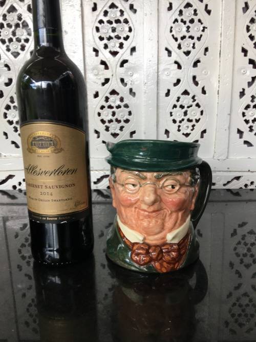 Royal Doulton "Mr Pickwick" Large Porcelain Toby Jug c1928-1932