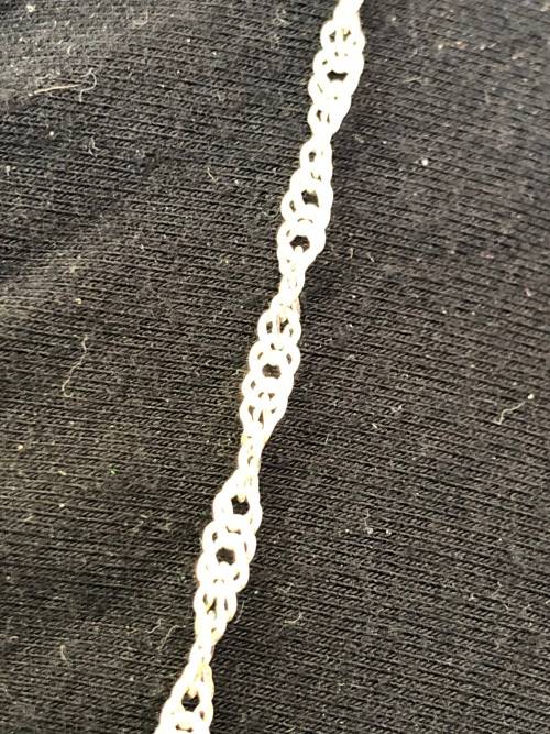 GORGEOUS SINGAPORE .925 SILVER CHAIN WITH A GERMAN STERLING SILVER PENDANT - 9.67g CLEARLY MARKED