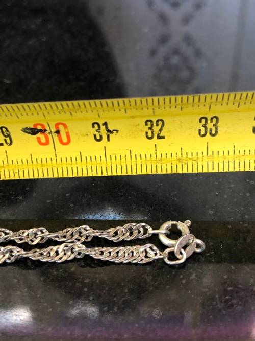 GORGEOUS SINGAPORE .925 SILVER CHAIN WITH A GERMAN STERLING SILVER PENDANT - 9.67g CLEARLY MARKED