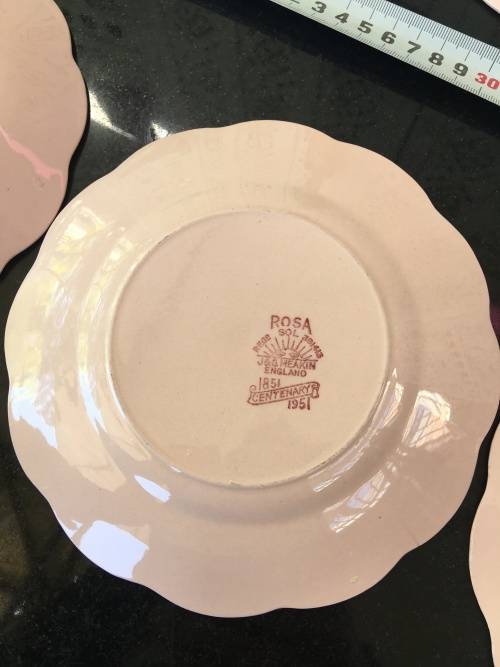 Delightful Pink 6 Piece Tableware Plates Ribbed Edg- Marked Rosa Reg Sol JandG Meakin England