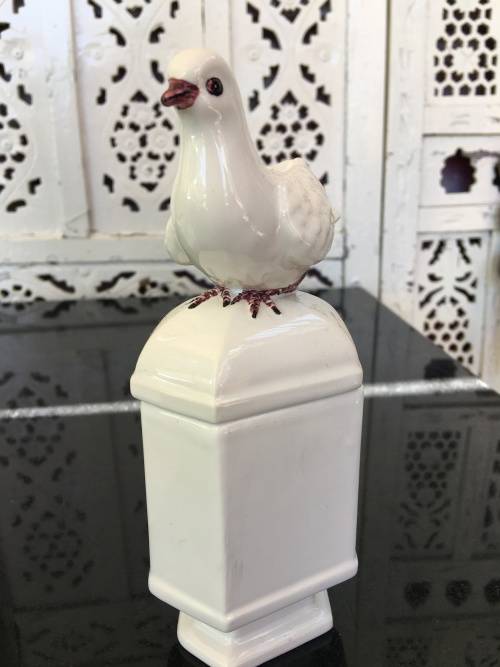 Collection Of Vintage Costa Italy Dove Lidded Vanity Jars. Hand Made and Glazed Italian Art.