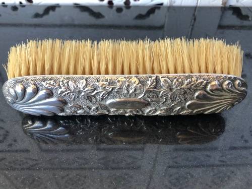 GORGEOUS VICTORIAN STERLING SILVER BACKED CLOTHES BRUSH - EDWARD MOSES LEVETUS 1892 CHESTER