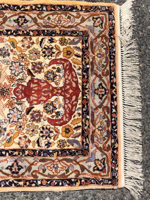 STUNNING THICK PILE SILK FOUNDATION AND LAMBS WOOL KASHMIR RUG WITH SILK ENHANCEMENTS