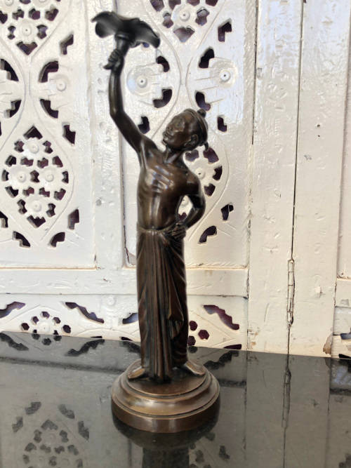 STUNNING FUNCTIONAL ARTWORK !!! GORGEOUS BRONZE FIGURE OF A CHINESE GENTLEMAN - INCENSE BURNER