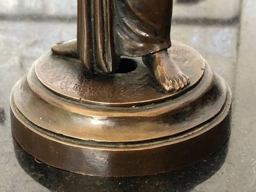 STUNNING FUNCTIONAL ARTWORK !!! GORGEOUS BRONZE FIGURE OF A CHINESE GENTLEMAN - INCENSE BURNER