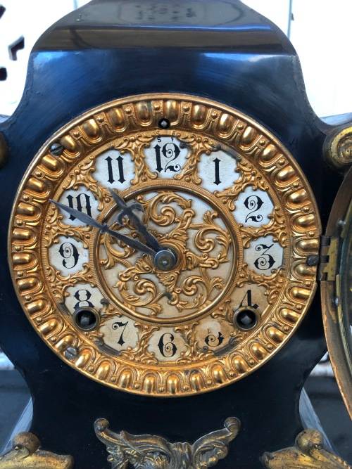 STUNNING !!!!!!  ANSONIA MANTLE CLOCK IN FULL WORKING ORDER - KEY INCLUDED - TRUE CLASSIC