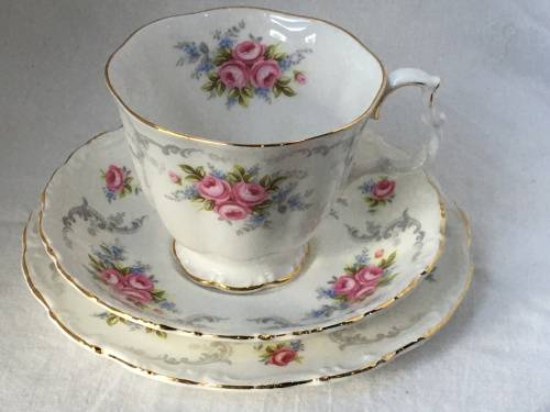 Royal Albert `TRANQUILLITY`,Trio - c1969 Cup Shape,Gainsborough, Malvern,