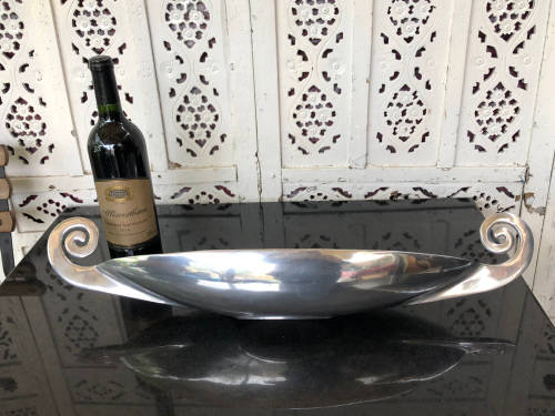 WOW !!! CARROL BOYES FUNCTIONAL ART - VIKING PATTERN BANANA BOWL - CLEARLY MARKED