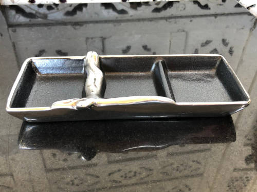 CARROL BOYES (1954 - 2019) - ORIGINAL MAN PATTERN CONDIMENT DISH - BRAND NEW FUNCTIONAL ART