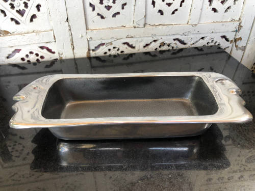 CARROL BOYES (1954 - 2019) AT FACE VALUE PATTERN - ROAST VEG SERVING DISH - BRAND NEW FUNCTIONAL AR