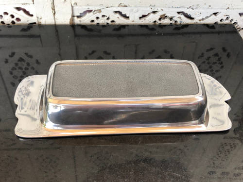 CARROL BOYES (1954 - 2019) AT FACE VALUE PATTERN - ROAST VEG SERVING DISH - BRAND NEW FUNCTIONAL AR