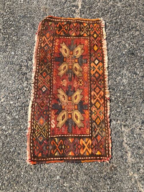 Pure wool hand knotted well worn persian rug - 980 x 450mm