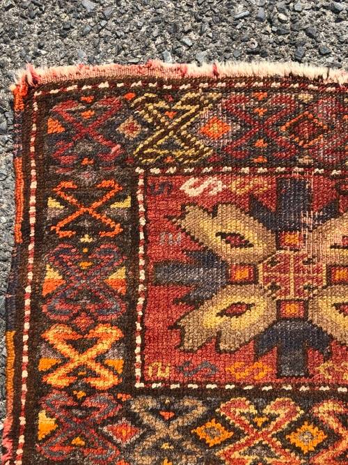 Pure wool hand knotted well worn persian rug - 980 x 450mm