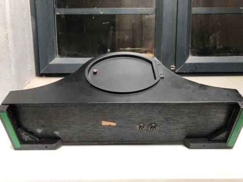 STUNNING RHYTHM WOOD CASED QUARTZ MANTEL CLOCK CHIMING ON THE HALF AND ON THE HOUR