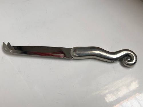 Carrol Boyes Functional Art (1954 - 2019) - Wave Pattern Cheese Knife - Heavy old piece