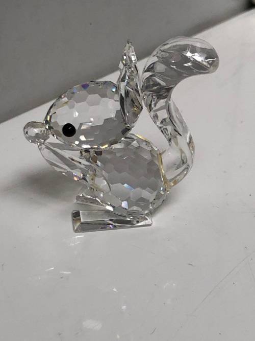 STUNNING RARE SWAROVSKI SILVER CRYSTAL SQUIRREL - EXQUISITE PIECE - DISCONTINUED