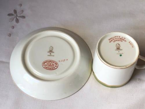 SUPER RARE !!! c1900`s SET OF FOUR WEDGWOOD DEMITASSE CUPS AND SAUCERS - LIGHT GILT WEAR