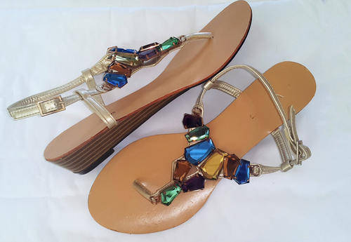Shoes jewelled summer low sandals in a size 5
