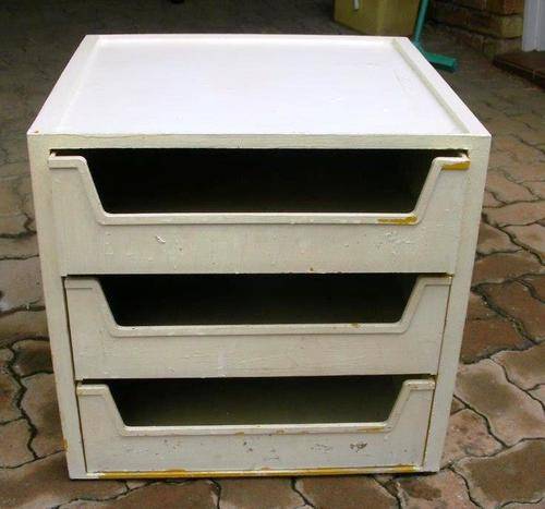 Vintage Hard Plastic Drawer unit - 37 years old