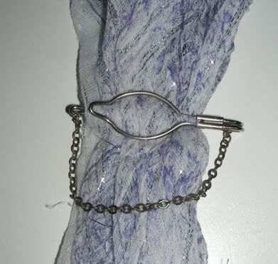 Vintage Scarf toggle with Chain