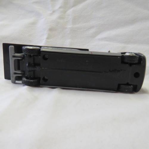 Maisto RZ towing flat bed tow truck