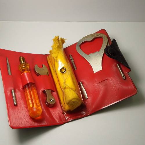 Vintage pocket size Auto Kit
