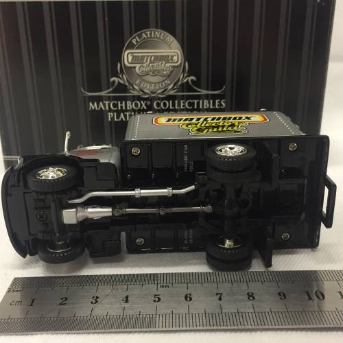 1948 GMC cab - Matchbox Collector's guild platinum edition - scale 1/43 in box