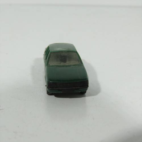 Lot of 4 HO scale plastic model cars