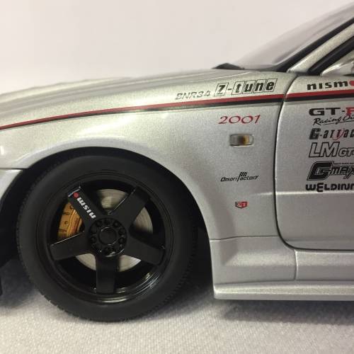 Autoart Nissan Skyline R34 GTR V-Spec II - Nismo Z-Tune version - scale 1/18