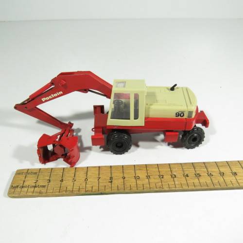 Gescha Poclain 90 excavator with clam die-cast construction model - Scale 1/50