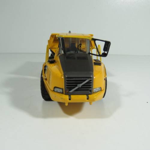 Volvo A40 D Articulated dump truck die-cast construction model - Scale 1/50 - Rear wheels repaired