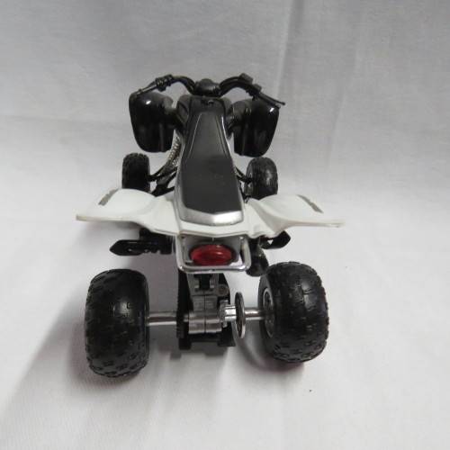 NewRay Yahama 660R Raptor model quad bike