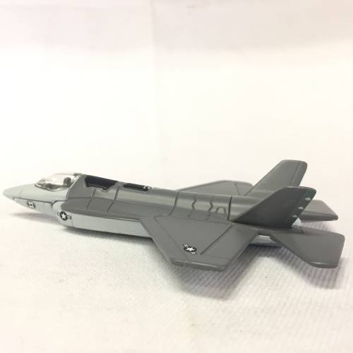 Maisto F-35 Joint Strike fighter die-cast model plane - no wheels