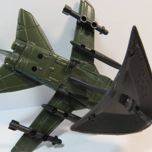 Maisto Tornado Marine die-cast jet plane