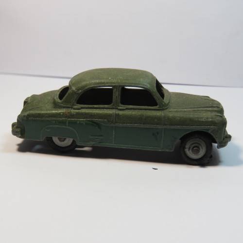 Dinky Toys #164 Vauxhall Cresta model car - Meccano Ltd