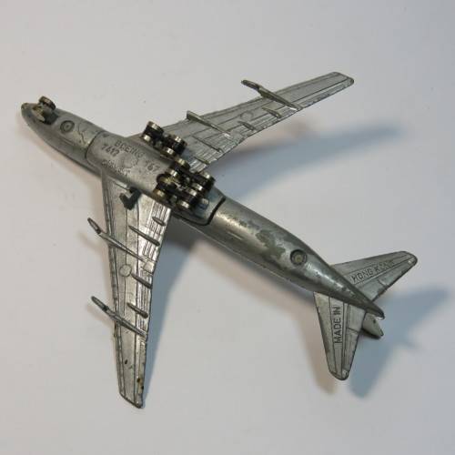 Playart Boeing 747 SAL "Suid-Afrikaanse Lugdiens" die-cast plane - Missing wheel