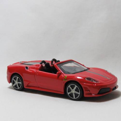 Bburago Ferrari Scuderia Spider 16M model car - Scale 1/43