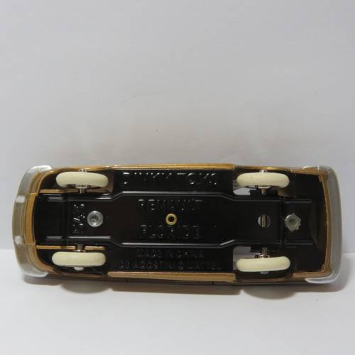 Dinky Toys #543 Renault Floride with suspension and windows - DeAgostini - Mint boxed