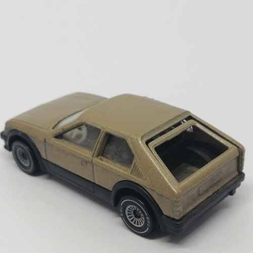 Siku #1047 Opal Kadett SR model car