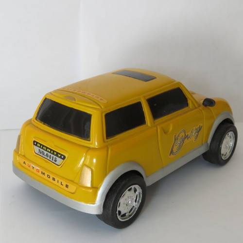 Mini friction car - All plastic about 1:32 scale