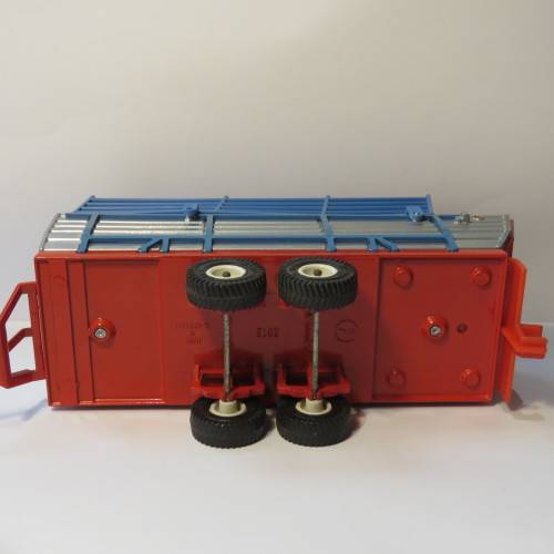 Siku #2612 hay collector trailer