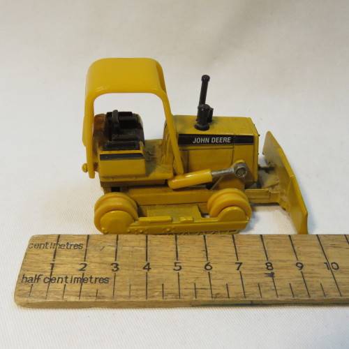 ERTL John Deere die-cast bulldozer - No tracks