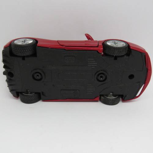 Bburago Ferrari 488 GTB model car - Scale 1/32