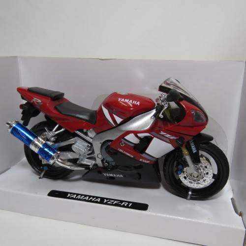 NewRay Yamaha YZF-R1 die-cast motorcycle - Scale 1/12 in box
