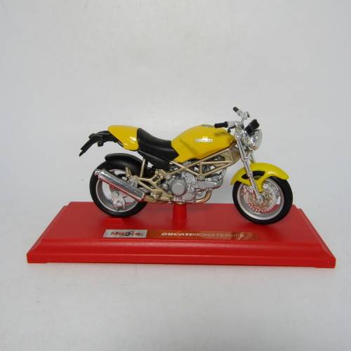 Maisto Ducati Monster 900 die-cast motorcycle - scale 1/18 in box
