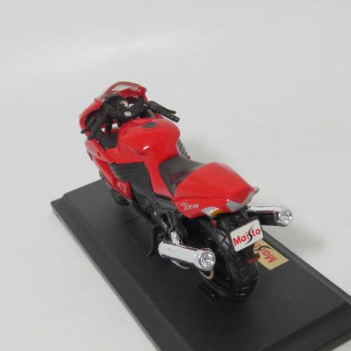 Maisto Kawasaki Ninja ZX-14 die-cast motorcycle - Scale 1/18 in box